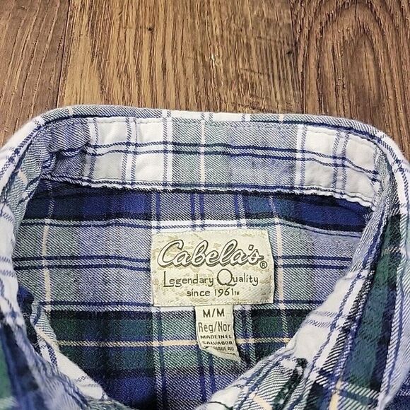 Cabelas Shirt Mens Medium Long Sleeve Button Front Pocket Outdoors Plaid FLAW - Picture 2 of 8